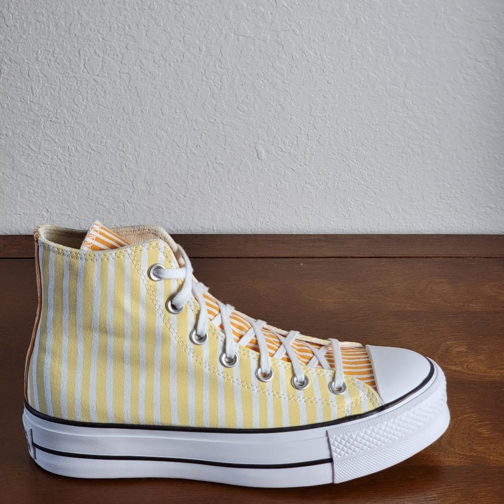 Converse Women's CTAS Lift Hi Striped A03298C White/Cyber Mango/Light Curry SZ 6 - Picture 3 of 8